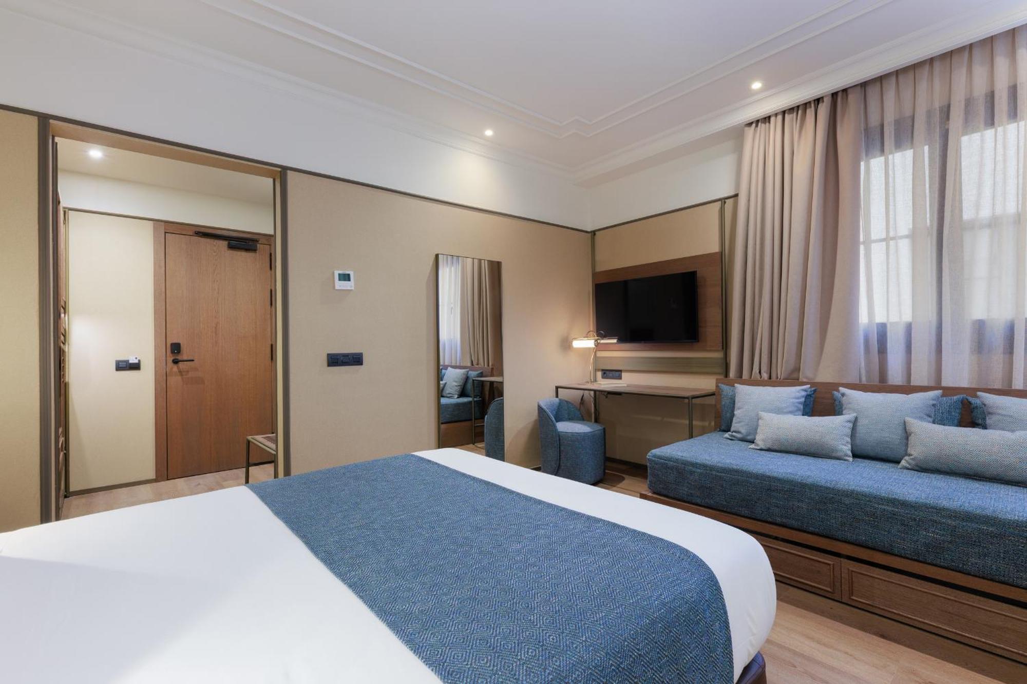 Hotel Medinaceli New Reopening 2025 Barselona Dış mekan fotoğraf